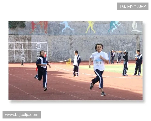 广州街舞队在极限运动会中的默契配合与精彩表现点评