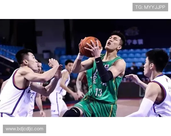 郭艾伦领衔辽宁男篮冲击总冠军背后的心路历程与成长轨迹 郭艾伦领衔辽宁男篮冲击总冠军背后的心路历程与成长轨迹