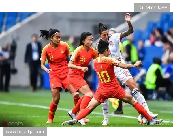 重庆排球队在大师赛中的战术表现分析与总结 重庆排球队在大师赛中的战术表现分析与总结