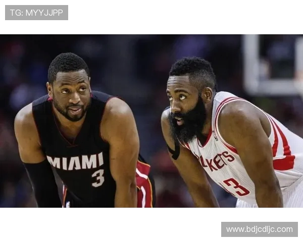 帕克与韦德的巅峰对决：篮球历史上的传奇时刻与精彩瞬间回顾